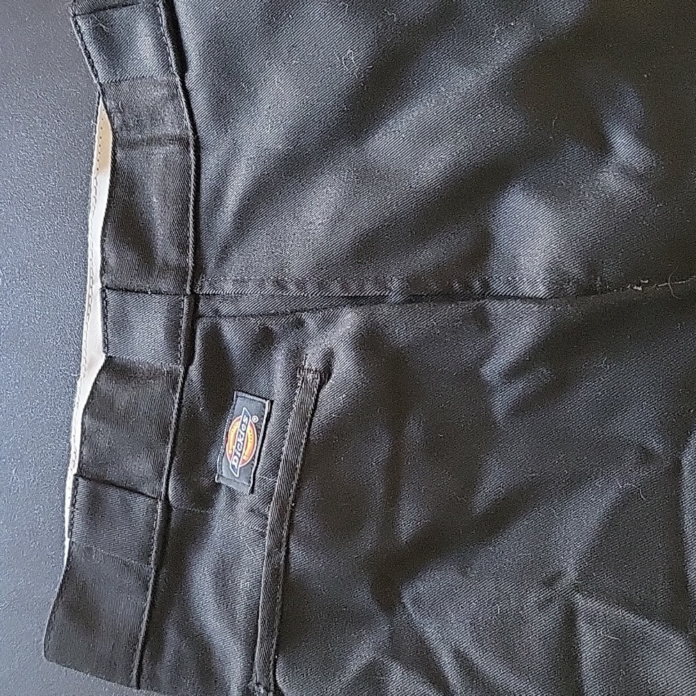 Dickies Mens size 30 Black work Pants